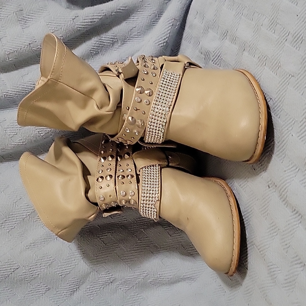Dolce by Mojo Moxy Boots